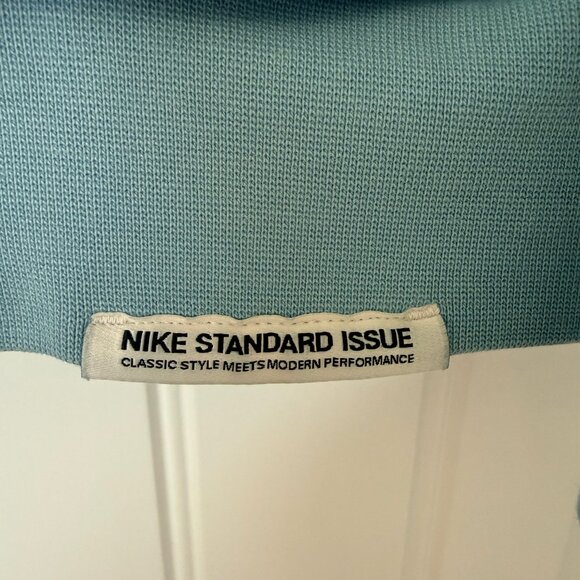 Nike Standard Issue Men's Basketball Pullover Hoodie Sweatshirt Blue/Ivory XL - Picture 3 of 3